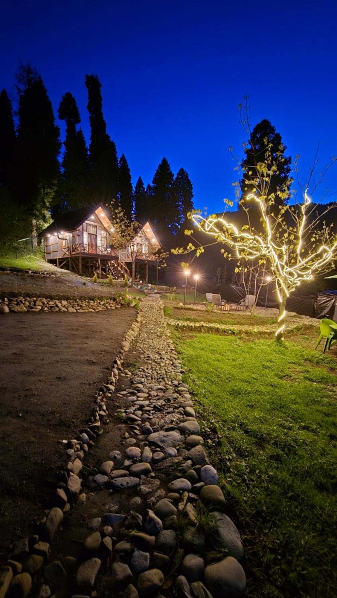 Solomons Gray Villa Tangmarg Eksteriør bilde